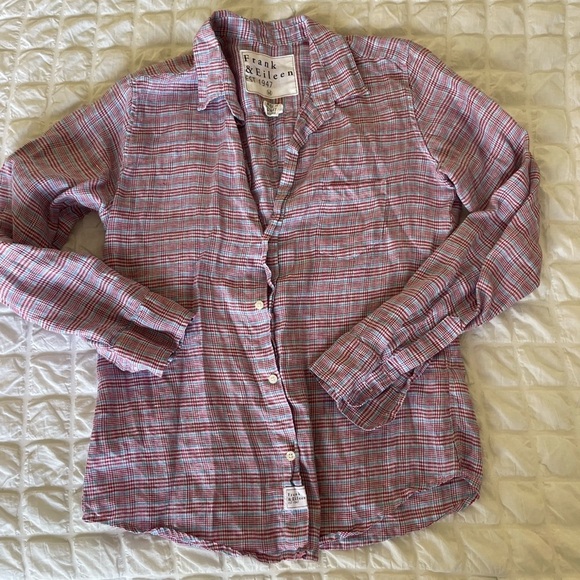Frank & Eileen Barry plaid linen button down - Picture 1 of 9